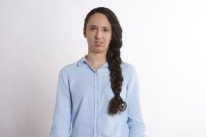 confused-gde9efe022_640
